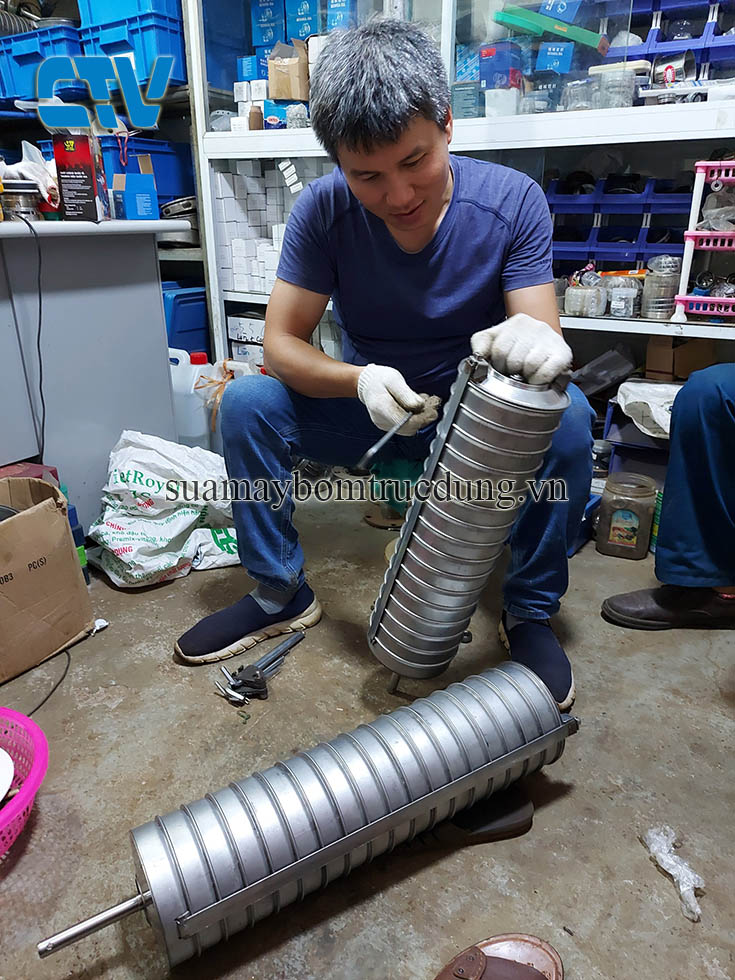 Bộ ruột máy bơm trục đứng Ewara CVL cánh inox