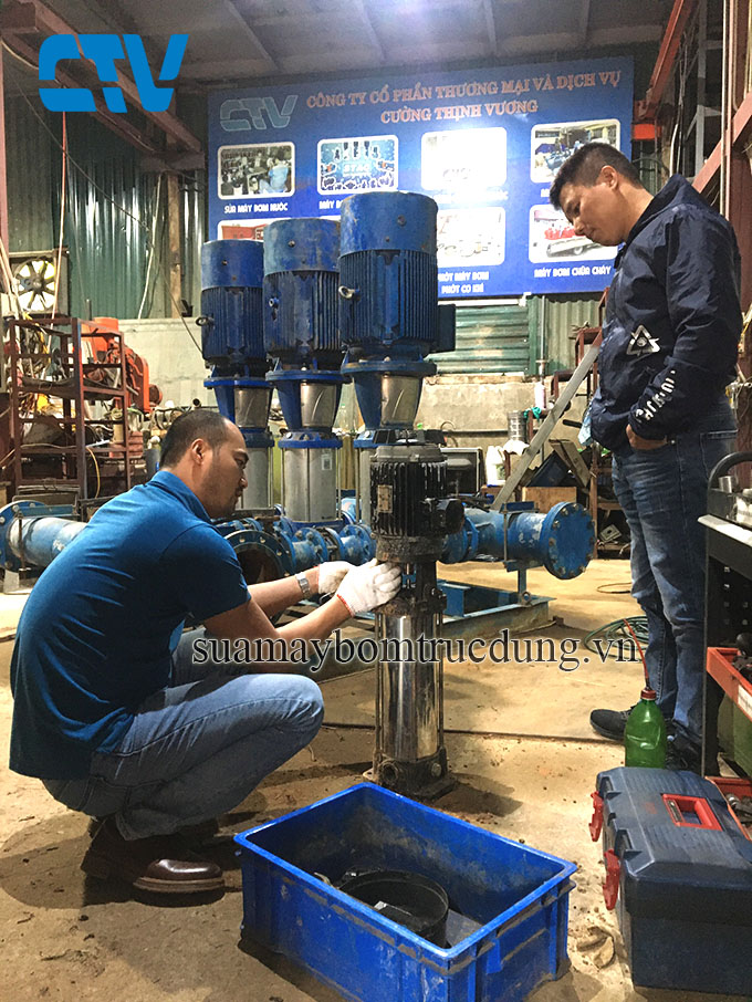 Sửa máy bơm trục đứng nhanh chóng, uy tín, giá tốt nhất tại xưởng Cường Thịnh Vương