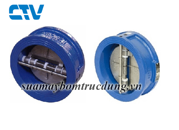 Van một  chiều cánh bướm